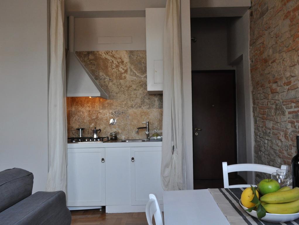 Borgo San Frediano - Flo Apartments ฟลอเรนซ์ ภายนอก รูปภาพ