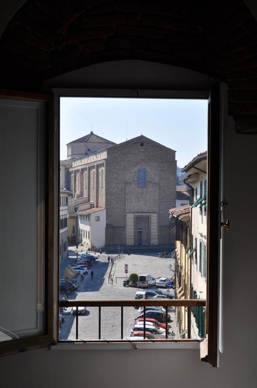 Borgo San Frediano - Flo Apartments ฟลอเรนซ์ ภายนอก รูปภาพ
